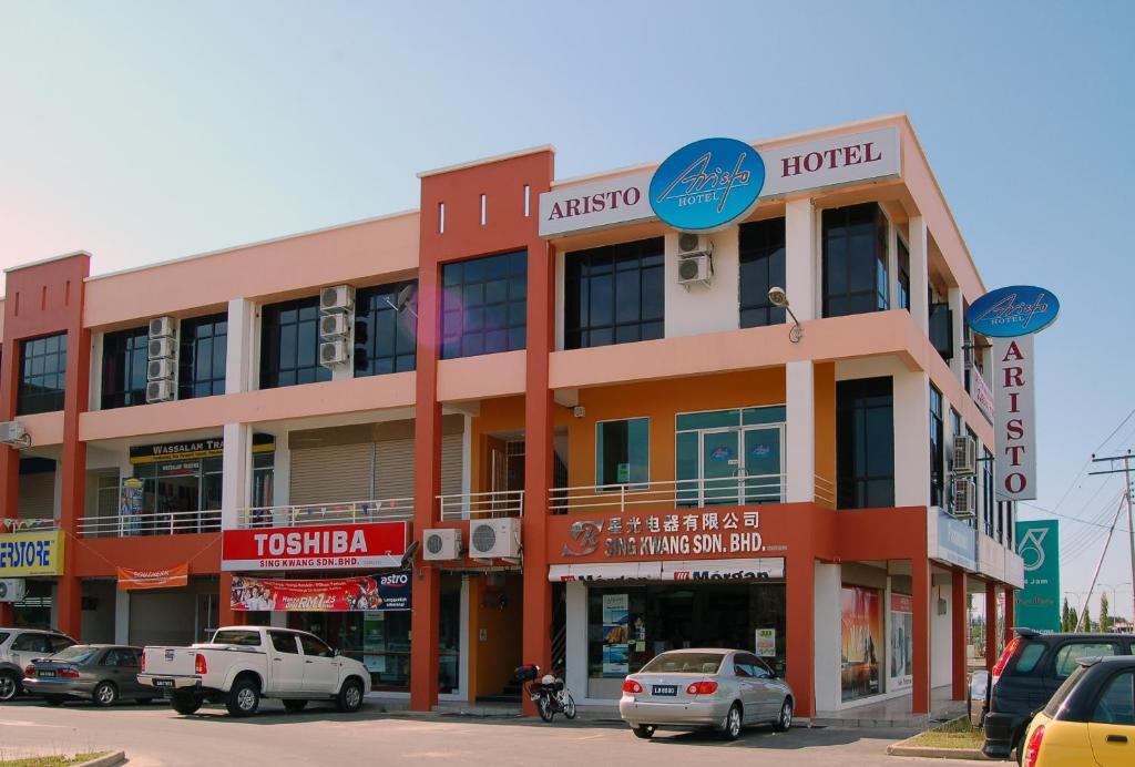 Aristo Hotel Putatan Кота-Кінабалу Екстер'єр фото